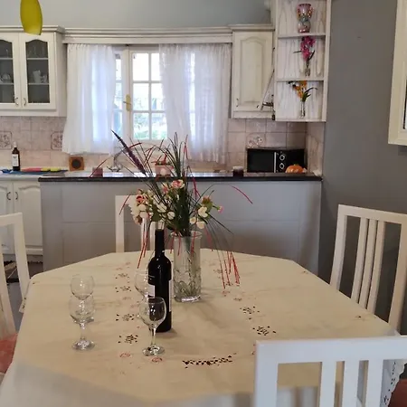 Vista Infinita * Lákones