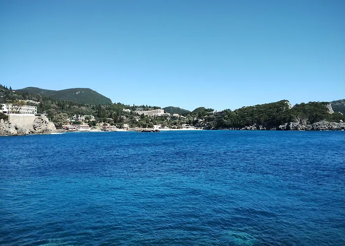Vista Infinita Lákones